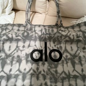 Alo shopper / tote